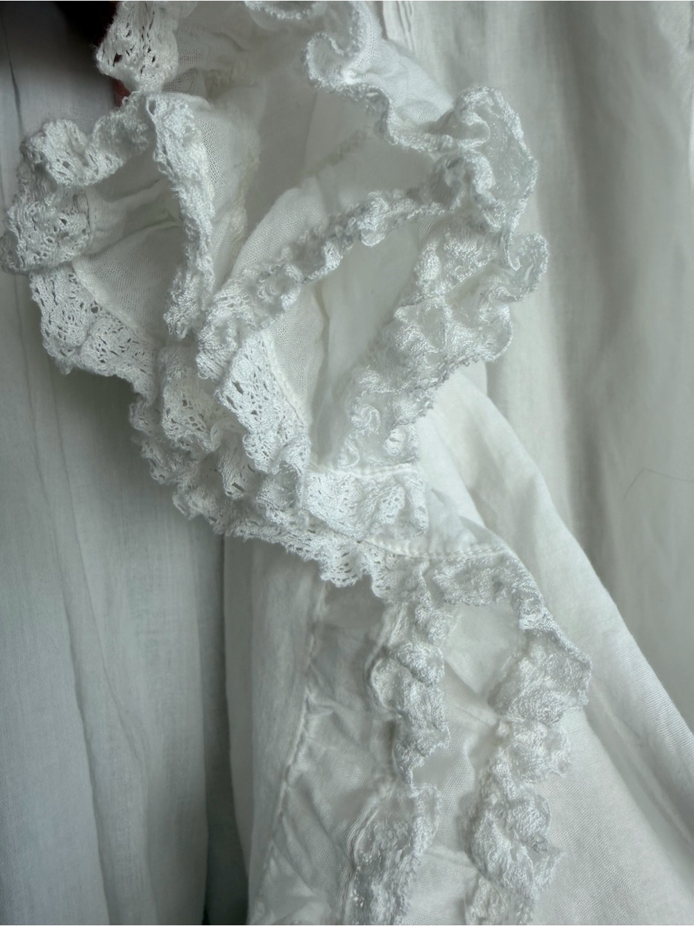 DOÉN “Heirloom Monogram” Nightgown, White, Embroidery Monogram, “M” Size L - Picture 11 of 15